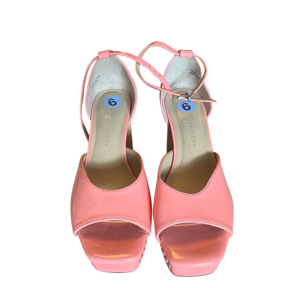 Chinese Laundry Pink Platform Sandals